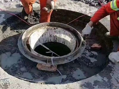 高聚物快速结构修补料在市（shì）政井盖修复中（zhōng）的应用